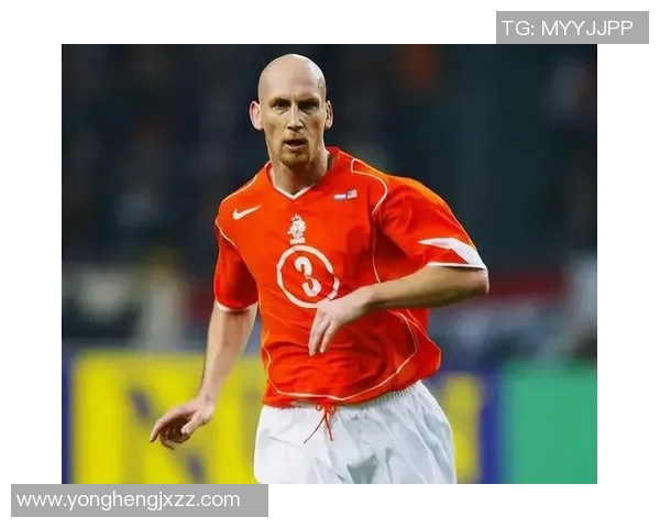 斯塔姆:从硬汉防守到足球智慧 传奇后卫的崛起与辉煌岁月 斯塔姆:从硬汉防守到足球智慧 传奇后卫的崛起与辉煌岁月