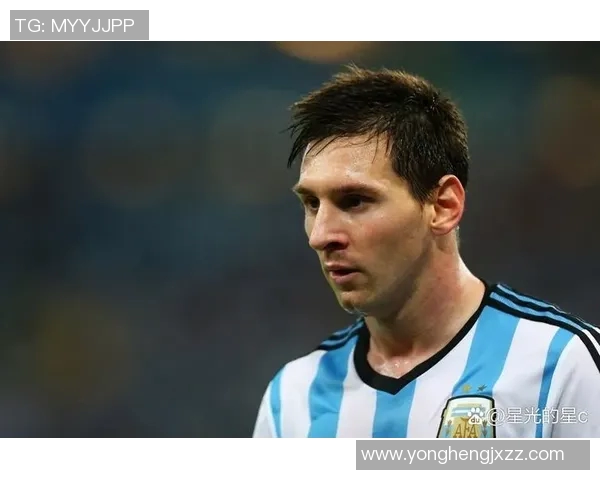 七号足球星背后父亲身份揭秘 你绝对想不到他竟是某位传奇球员的儿子 七号足球星背后父亲身份揭秘 你绝对想不到他竟是某位传奇球员的儿子